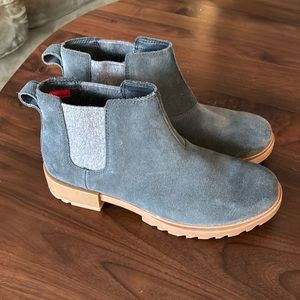 Sorel Waterproof Emelie II Ankle Booties - size 8